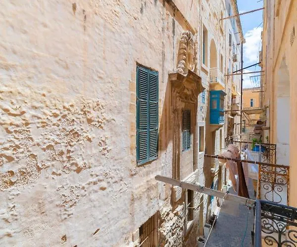 Townhouse Appartamento *