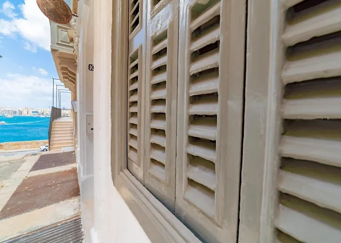 Townhouse * La Valeta